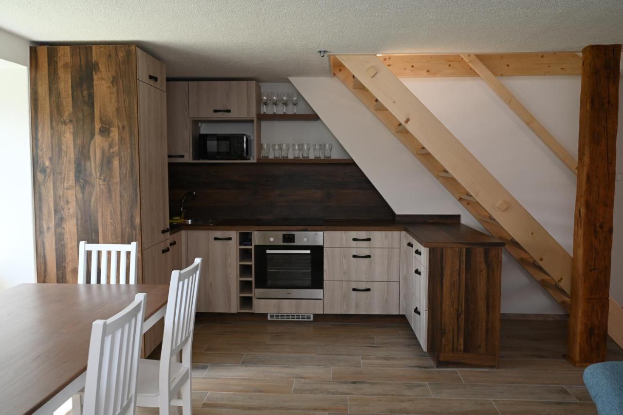 Penzion Mezi Radky Jindřichŭv Hradec Exterior foto