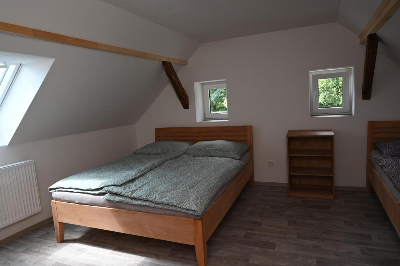 Penzion Mezi Radky Jindřichŭv Hradec Exterior foto
